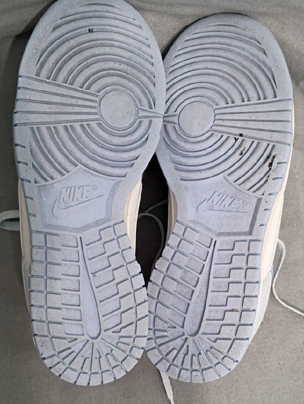 Nike Women's Dunks Low-Top Sneakers - Light Blue & White Size 8 - Picture 9 of 13
